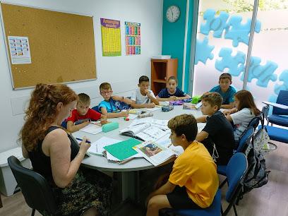NUMBER 10 ENGLISH CENTRE