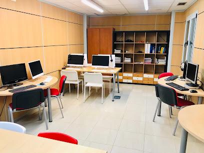 Suit Academy
