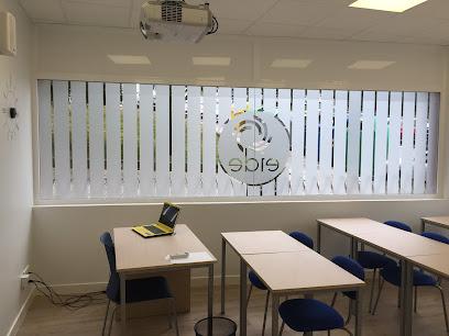 EIDE Academia de Inglés en Kabiezes